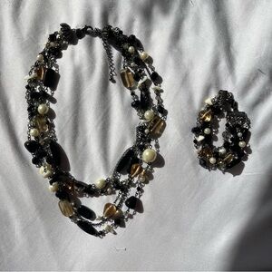 Elegant Black and Gold Beaded Necklace and Bracelet Set